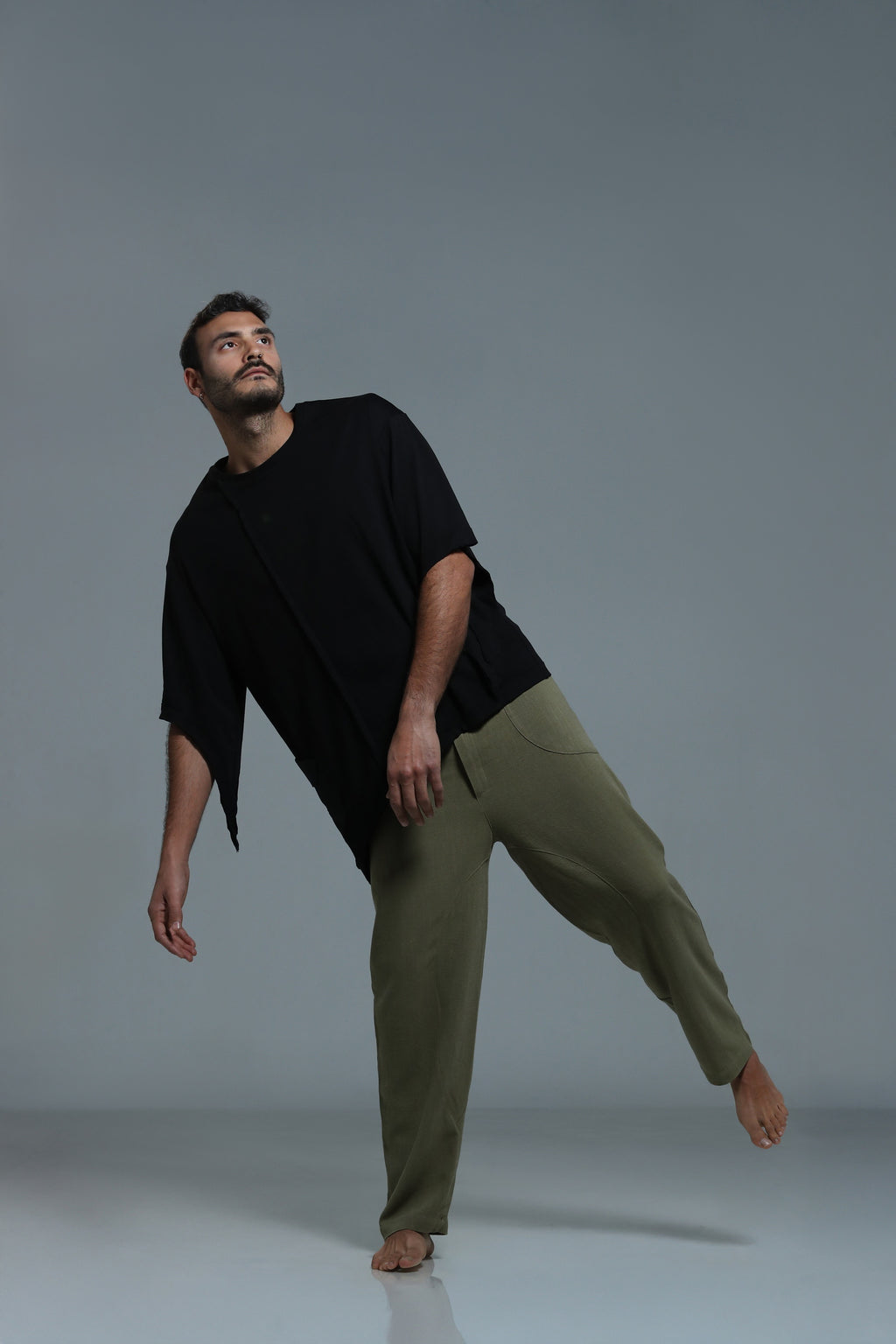 Assymetric detail cotton tshirt